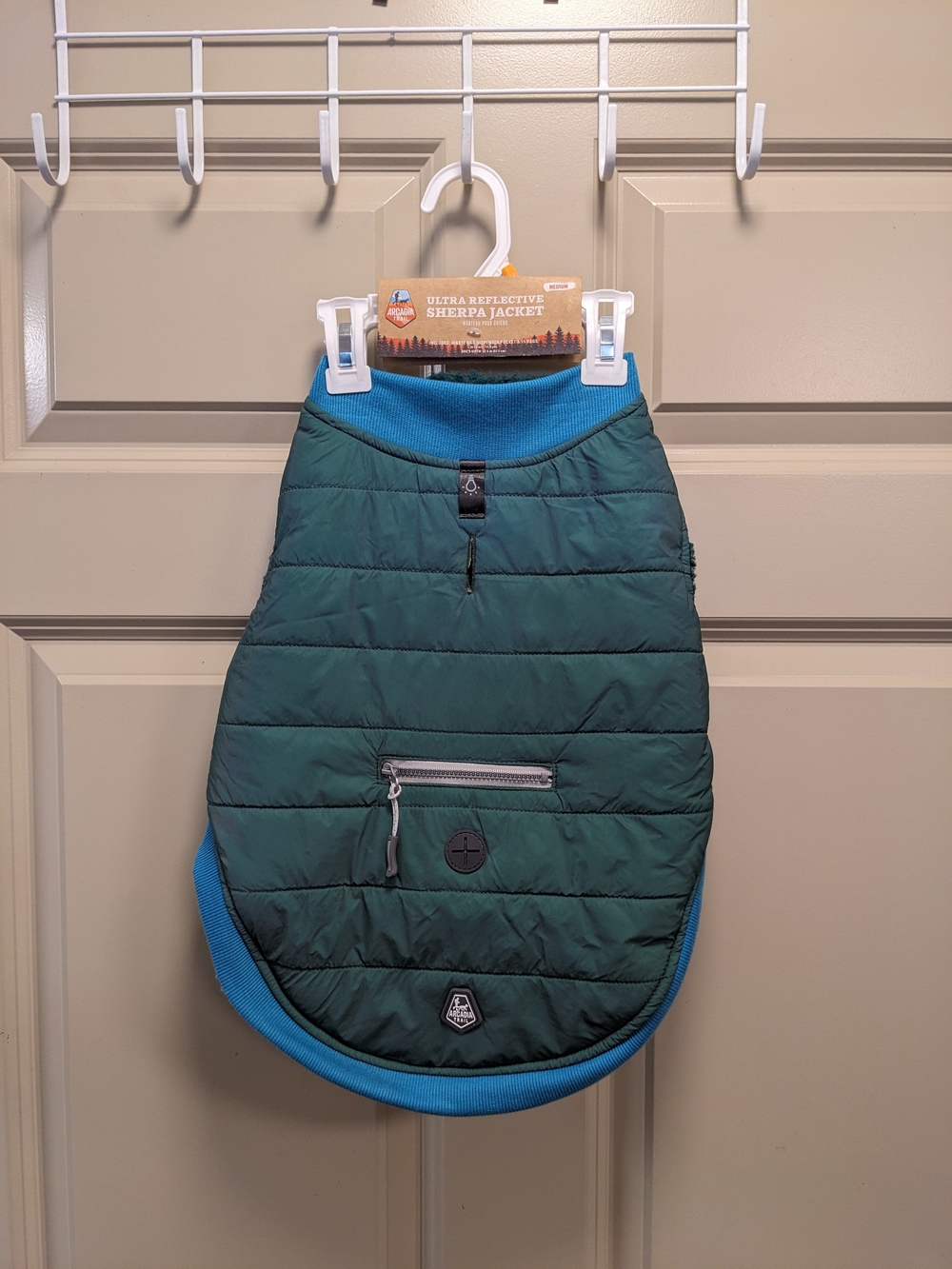 Arcadia Trail Ultra Reflective Sherpa Dog Jacket Size Medium